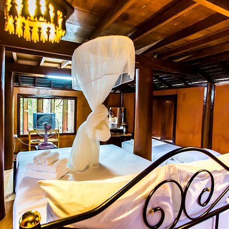 Golden Teak Homestay Маэ-Рим Экстерьер фото