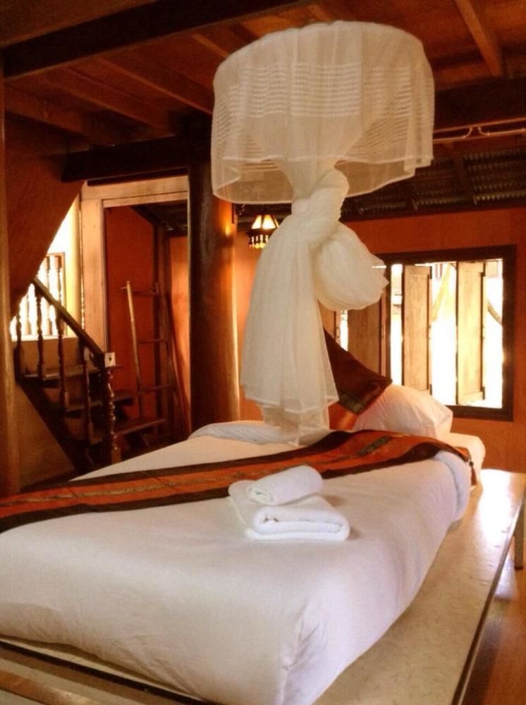 Golden Teak Homestay Маэ-Рим Экстерьер фото